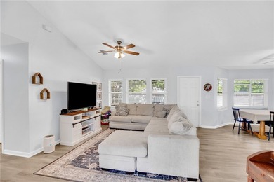 This move-in-ready home offers 3 bedrooms, 2 bathrooms, plus a - photo 3