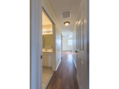 Beautiful Home with lake views in front and back. 2 car garage - photo 14