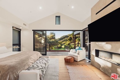 A rare Malibu sanctuary offering the best of both worlds-the - photo 16