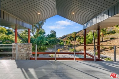 A rare Malibu sanctuary offering the best of both worlds-the - photo 18