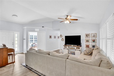 This move-in-ready home offers 3 bedrooms, 2 bathrooms, plus a - photo 8