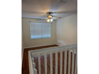 Beautiful Home with lake views in front and back. 2 car garage - photo 19
