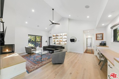 A rare Malibu sanctuary offering the best of both worlds-the - photo 20