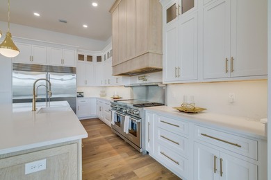 A Modern Waterfront Masterpiece in Destin's Crown Jewel - - photo 29