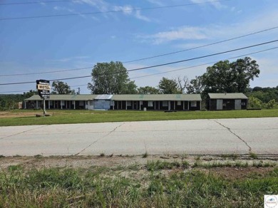 Truman Lake Commercial For Sale in Warsaw Missouri