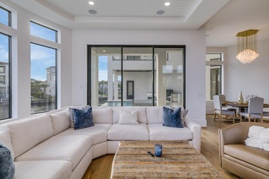 A Modern Waterfront Masterpiece in Destin's Crown Jewel - - photo 44