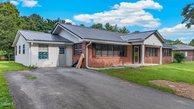 Charming 4-bedroom brick ranch with space, updates, and a prime - photo 2