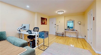 Luxury European renovated apartment- all redone inside from top