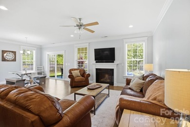 Welcome home to this beautifully upgraded 4-bedroom, 3-bathroom - photo 12