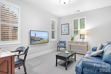Just gorgeous - This immaculate, and move-in-ready home in the - photo 19