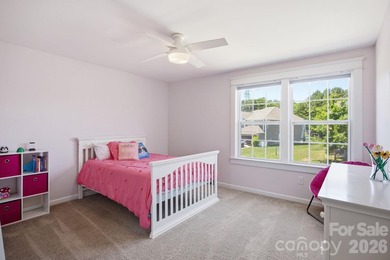 Welcome home to this beautifully upgraded 4-bedroom, 3-bathroom - photo 20