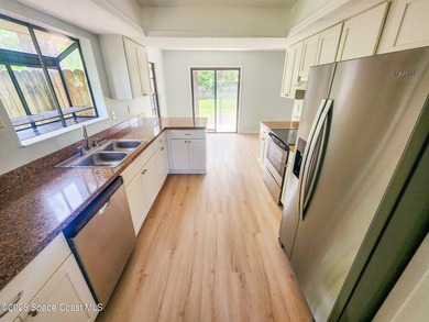 Welcome to this updated 3-bedroom, 2-bath home in Northwest Palm - photo 20
