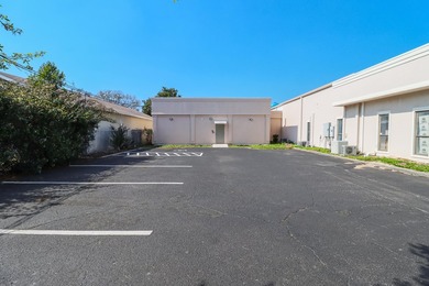 Now available For Sale or Lease, 185 Stahlman Avenue A is a +/-4 - photo 3