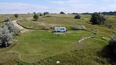This is a gorgeous 1.38 acre lot on Big Stone Lake. Secluded - photo 4