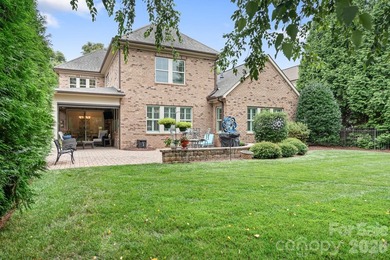 Just gorgeous - This immaculate, and move-in-ready home in the - photo 37