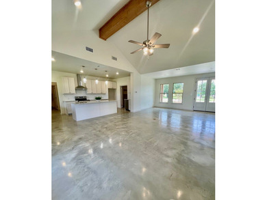 Beautiful new 3/2 custom all Electric home by Clay Lane Homes on - photo 6