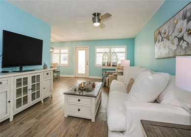 Escape to your own private oasis! This beautifully updated 1st - photo 7