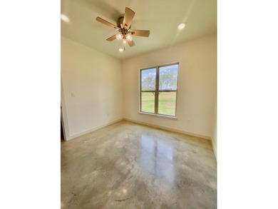 Beautiful new 3/2 custom all Electric home by Clay Lane Homes on - photo 9