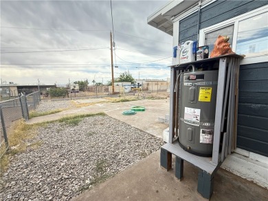 Classic home in the Heart of Henderson in close proximity to