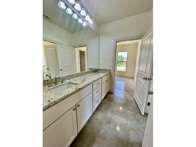 Beautiful new 3/2 custom all Electric home by Clay Lane Homes on - photo 10