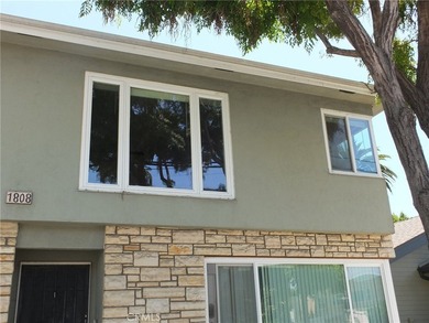 Charming upstairs 1 bed 1 bath condo for sale in the heart of - photo 3