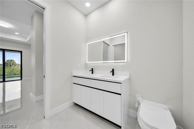 Experience the best of SOUTHWEST FLORIDA living in this stunning - photo 19