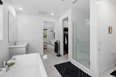 Citrine at 3Roots - Sorrento Mesa: Modern living awaits in this - photo 28