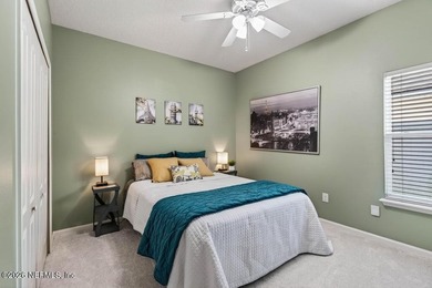 Centrally locatedpletely renovated. Built for the life you - photo 31