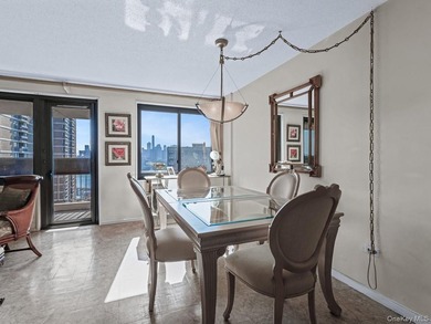Your Front-Row Seat to the New York Sunrise! Imagine waking up - photo 6