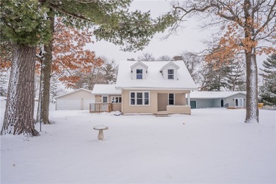 Lake Wissota Home Active Under Contract in Chippewa Falls Wisconsin