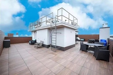 Modern Studio Condo with Private Balcony and TAX ABATEMENT (Till