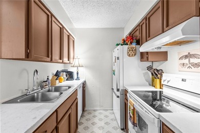 Opportunity awaits! You'll find this quaint duplex nestled away - photo 12