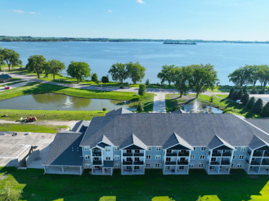Condo with Lake Views - photo 19