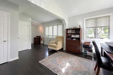 Nice Ranch home on spacious private corner lot in excellent - photo 21