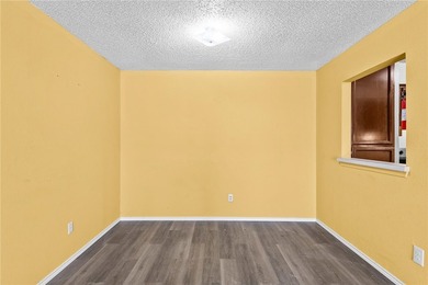 Opportunity awaits! You'll find this quaint duplex nestled away - photo 27