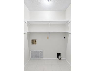 Opportunity awaits! You'll find this quaint duplex nestled away - photo 32