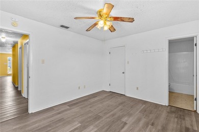 Opportunity awaits! You'll find this quaint duplex nestled away - photo 34