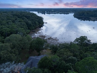 INVESTORS--5.82 waterfront acres and zoned 2 units per acre - photo 5