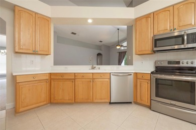 Mrs. Clean lived here!! This beautiful home is ready for its new - photo 8