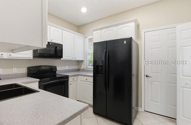Welcome home to this beautifully 3 bedroom, 2 bath gem - photo 13