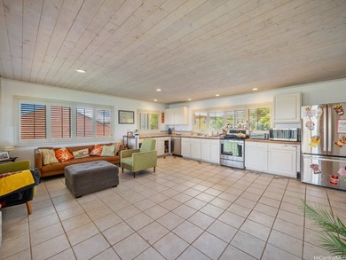 Experience the best of North Shore living in this charming 2 - photo 14