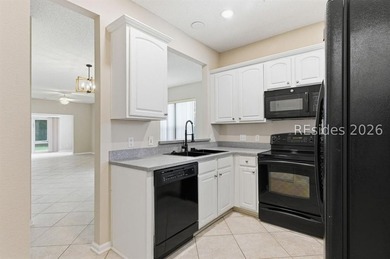 Welcome home to this beautifully 3 bedroom, 2 bath gem - photo 15