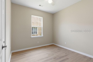 Welcome home to this beautifully 3 bedroom, 2 bath gem - photo 21