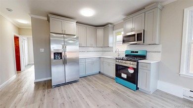 **Fully Renovated 2-Family Home in Jamaica, Queens** Newly - photo 8