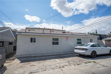 Priced to sell! This well-performing 10-unit building is located - photo 9