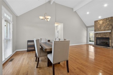 WELCOME to your new LAKE HARTWELL home! This beautiful home has - photo 6