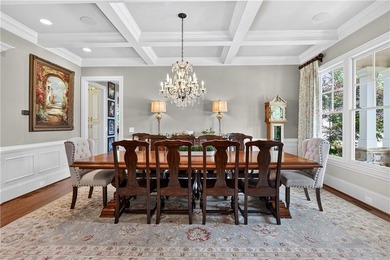 Experience refined estate living in this exceptional all-brick - photo 5