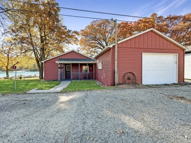 Lake Koshkonong Home For Sale in Edgerton Wisconsin