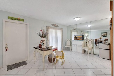 Comfort and convenience in this desirable 55+ Delray Villa Plat - photo 7