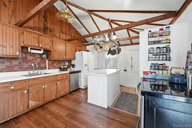 This charming Center Moriches 4/5-bedroom Colonial dates back to - photo 13
